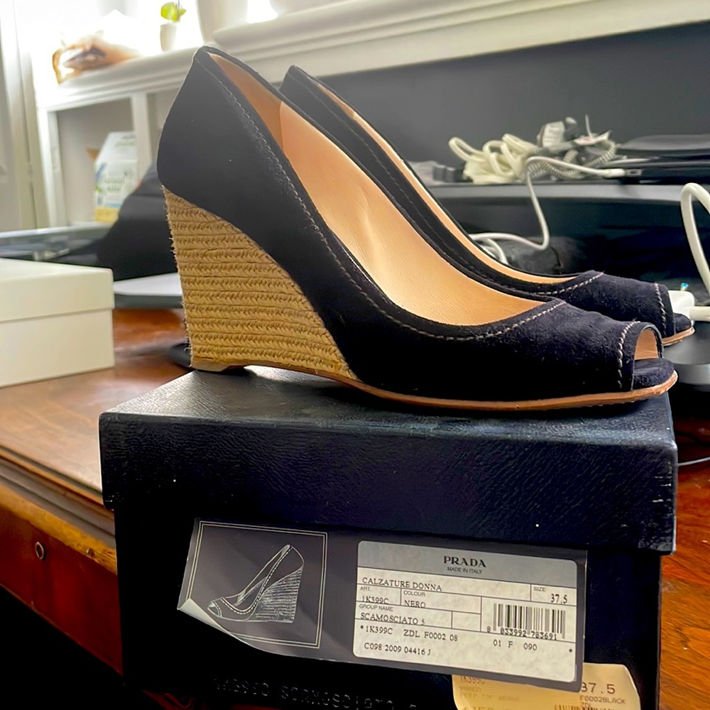 Prada Calzature Donna Wedge Women’s Size 37.5 EU / 7 US.
